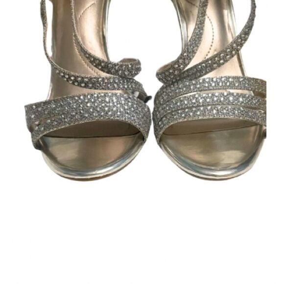 Bandolino Women's Meggie Open Toe Heels Gold Strappy Shoes 8 1/2 M - Picture 5 of 7